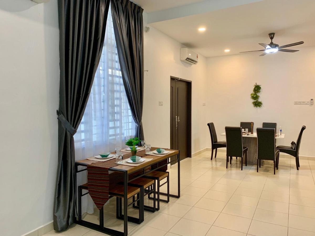 Brand New Cosy Minimalist Home Butterworth Luaran gambar